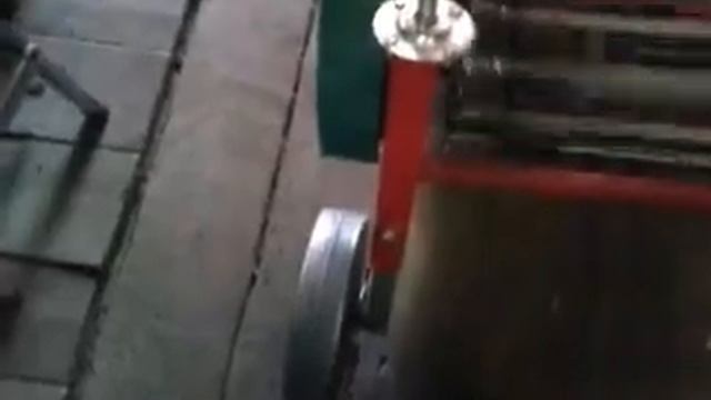 Устройство китайской однорядной транспортерной картофелекопалки MFPH-700