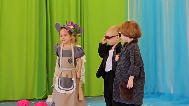 спектакль "Дюймовочка" 30.03.223 часть2 смотреть онлайн