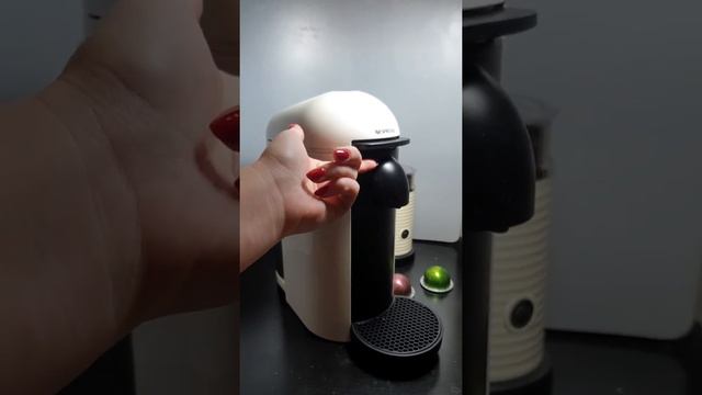 Кофемашина Nespresso Vertuo Plus C White