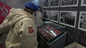 В Москву на Белорусский вокзал прибыл тематический поезд Минобороны "Сила в правде"