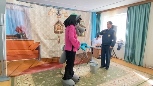интерактивно- обучающая постановка для детей "Ну, погоди и МЧС!" смотреть онлайн