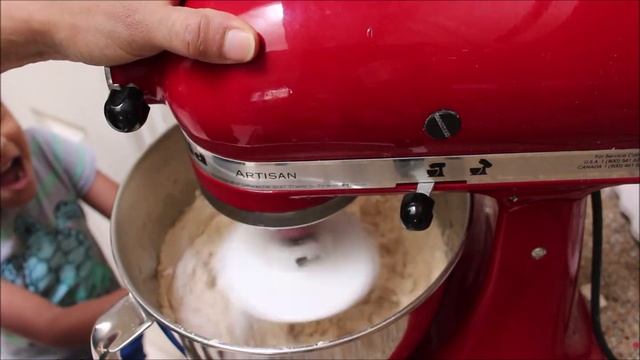 How to make chappati/roti/poori dough in kitchenaid stand mixer ! Easy way to knead dough - Ep 26 смотреть онлайн