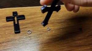 Чётки с крестом своими руками. Изготавливаю крестик из эпоксидной смолы.