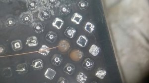 Восстановил оторваные пятаки на графическом процессоре