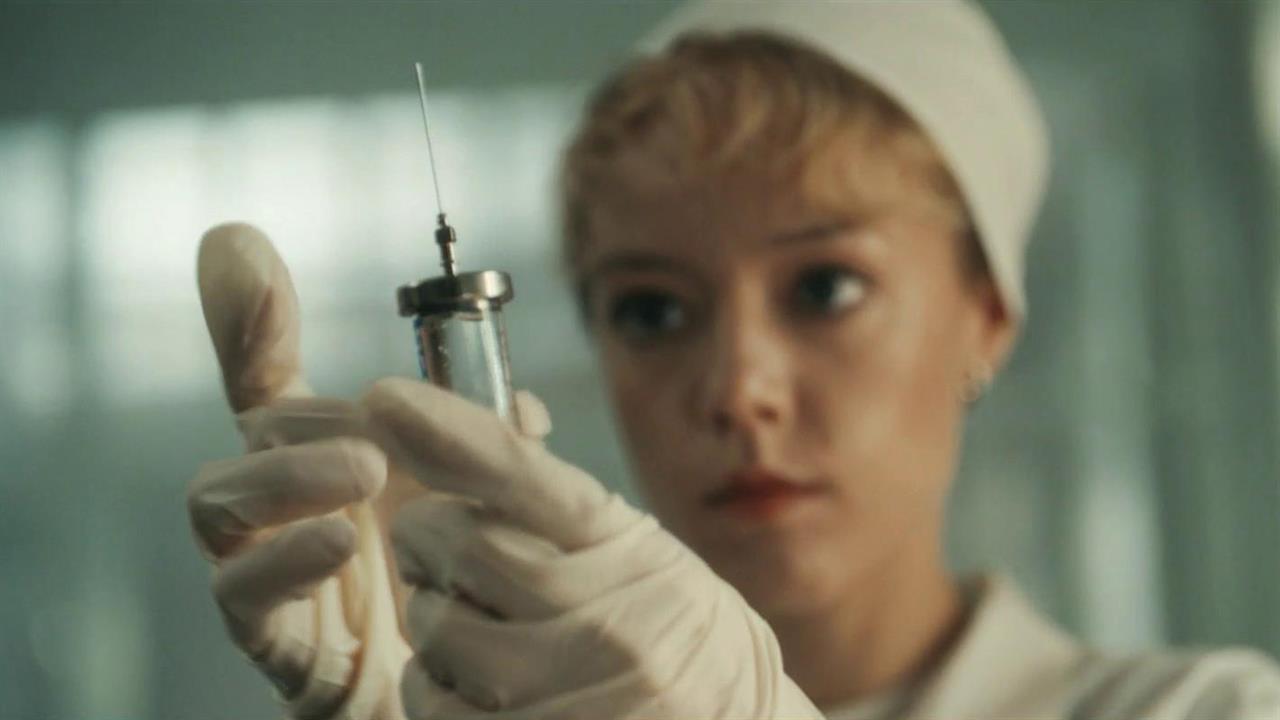 На Первом канале премьера многосерийного фильма, о...нного на реальных событиях, - "Нулевой пациент"