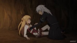 Аниме клип - я не знаю  почему она меня полюбила, а я её