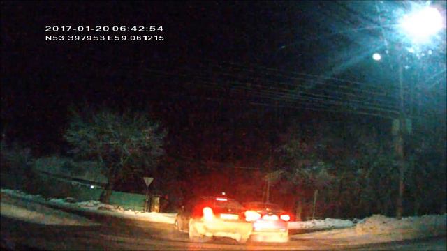 Магнитогорск.Как один хитросделанный,на мерине,против ветра по маленькому сходил. Скачать в HD смотреть онлайн