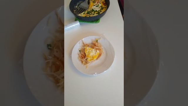 Лайфхак для тех,кому лень мыть посуду. Ыдыс жуғысы келмейтіндер үшін лайфхак???? смотреть онлайн