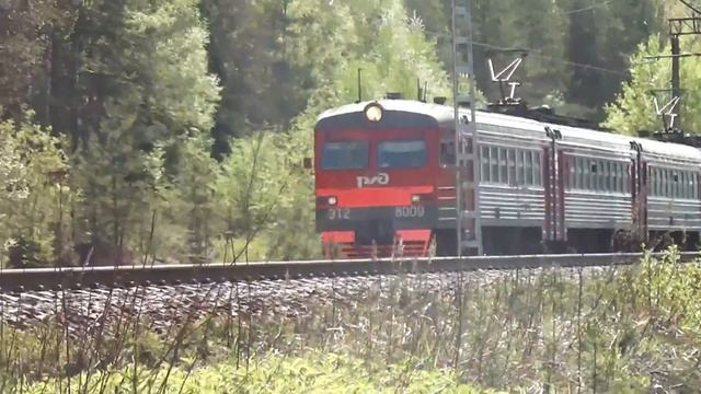 ЭТ2-8009  между Лемболово и Орехово