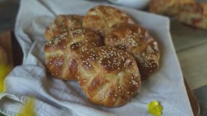 Бастелла - вкусные слойки с курицей и помидорами