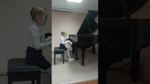 Иночкина Дарья 1 класс - Л. Лукомкий Полька.           У. Гиллок  Любимая кукла.