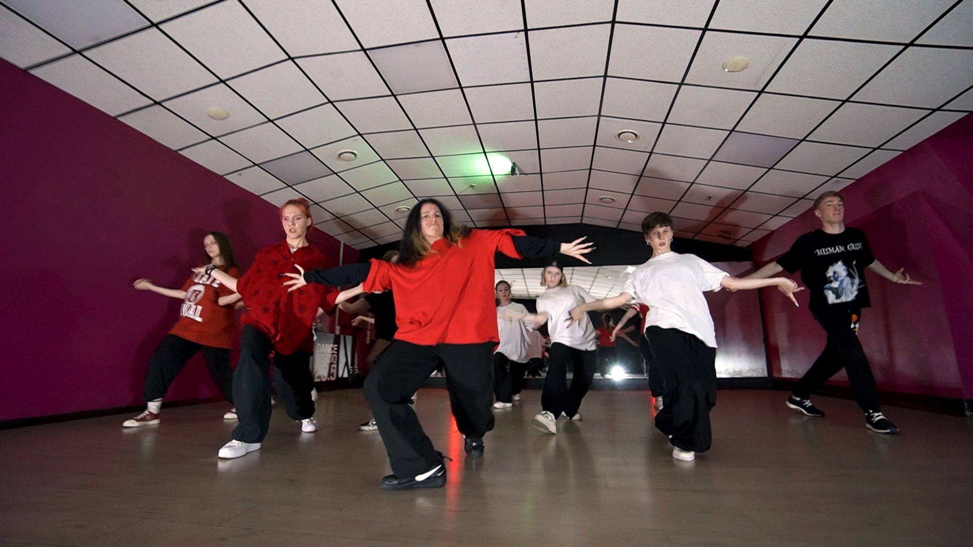 Hip Hop by Lilianna Chernika <b>Dance</b> <b>Studio</b> 25.5 Video