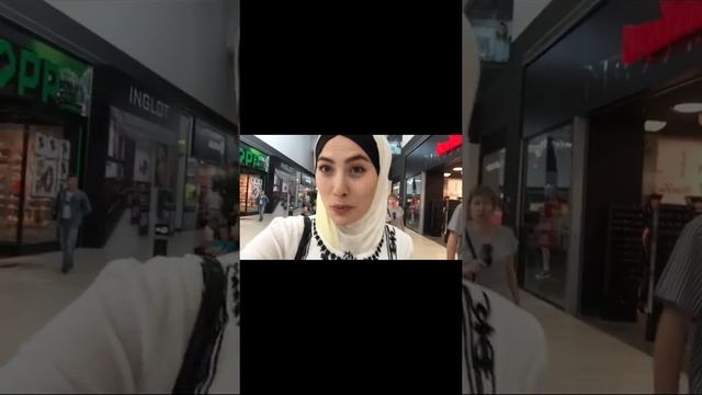 Мусульманская одежда в обычном ТЦ смотреть онлайн