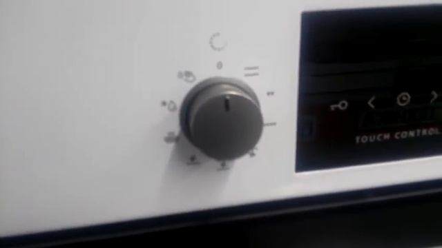 Духовой шкаф Gorenie BO635E11W смотреть онлайн