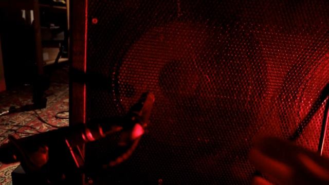 Гитарный усилитель LANEY VH100R смотреть онлайн