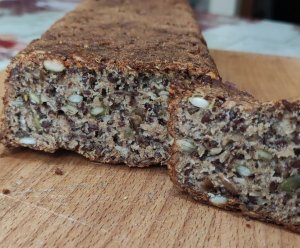 Полезный хлеб, пеку каждый раз, как съедаем.