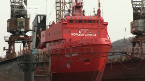 Краболов-конструктор из тысяч деталей. Кто и как их собирает?