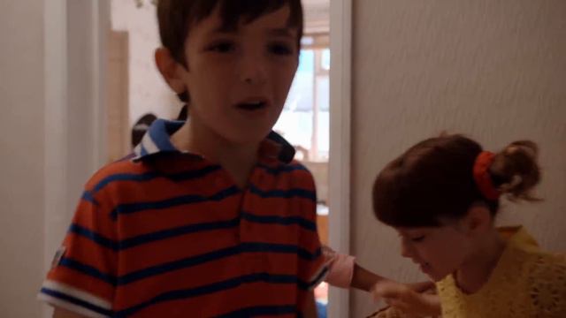 Topsy & Tim 112 - FINDERS SEEKERS | Topsy And Tim Full Episodes
