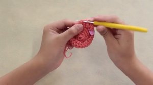 Como tejer un llavero amigurumi fácil - llavero de animalito forma de ballena - Estambres Karina