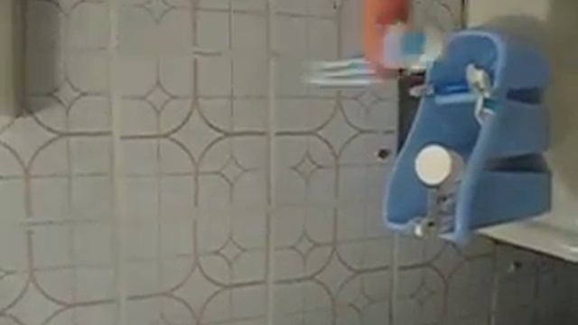 Прикол с зубной щеткой смотреть онлайн