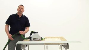 Первая настройка погружной пилы Festool TS55 R (субтитры на русском)