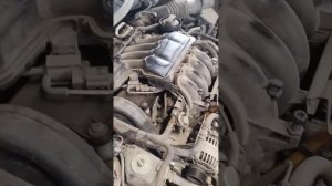 Замена антифриза в автомобиле Шкода Октавия тур.