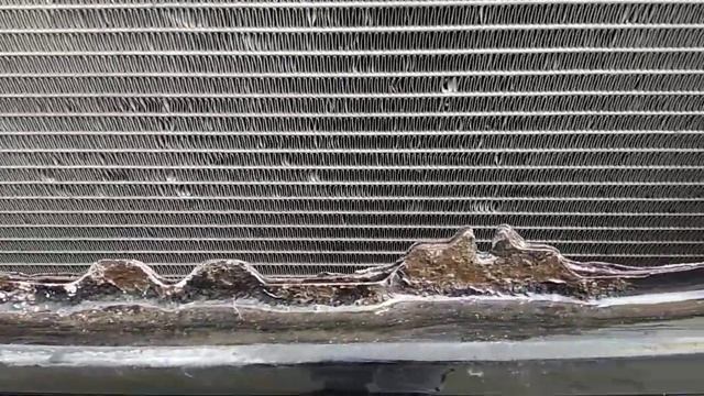 Чери Тигго - ржавчина на капоте под решеткой. Показываю, как удаляем смотреть онлайн