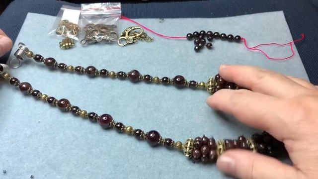 Колье из граната. Украшения для Зои. Часть 4.