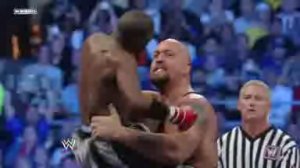Floyd M против Шоу мена