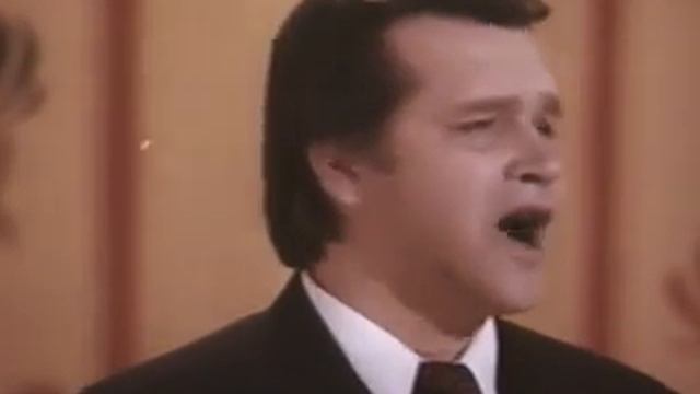 Konstantine Lisovsky— 《是誰籠罩了黎明》 俄羅斯聲樂大師 смотреть онлайн