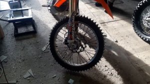 Шиповка эндуро кровельными саморезами и испытание! Первый выезд на снег!