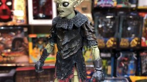 Обзор фигурок Арагорна и Орка — Lord of the Rings Select Aragorn Review