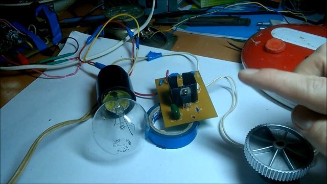 Регулятор мощности на симисторе смотреть онлайн