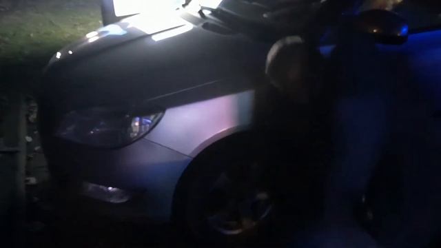 VLOG??:Автоматический компрессор для подкачивания колёс на заправке в Германии. Как пользоваться.