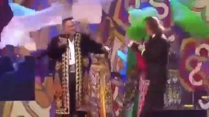 Ансамбль 'Бахор' и Фаррух Закиров на юбилее Рената Ибрагимова.