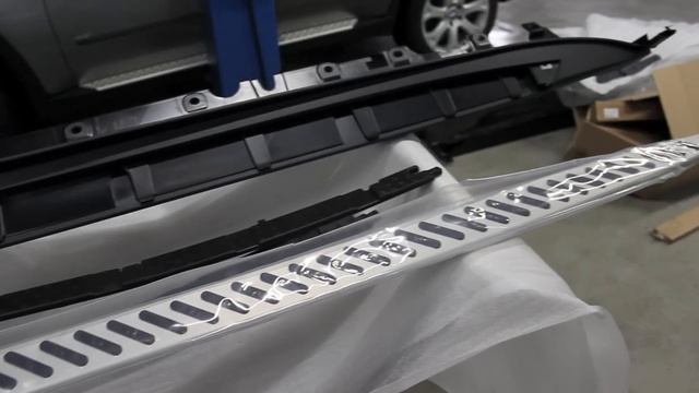 Установка порогов BMW X5 F15 смотреть онлайн