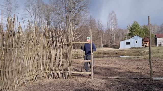 Рёбрышки на нашем хуторе готовятся только так. Весенние заботы не дают присесть. смотреть онлайн