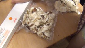 Белые грибы В Вакуумной упаковке Белый гриб Вакуумная упаковочная машина Вакуумная упаковка овощей