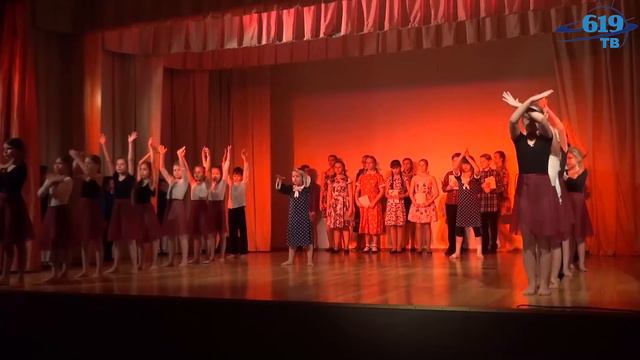 Школа №619 Телевыпуск 24 03 2017 "Академия талантов+Пленум+Итоги четверти +Пожелания" смотреть онлайн