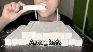 ASMR/ chalk/хруст/ Природный Мел/ Глина/ Мелоежка/ Мел/#природныймел #глина #глина #едятнакамеру