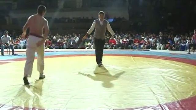Спорт. Кыргыз курош. Чемпионат Кыргызстана-2016. Финал.