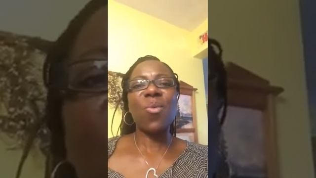 Stork and Stroller Show promo смотреть онлайн