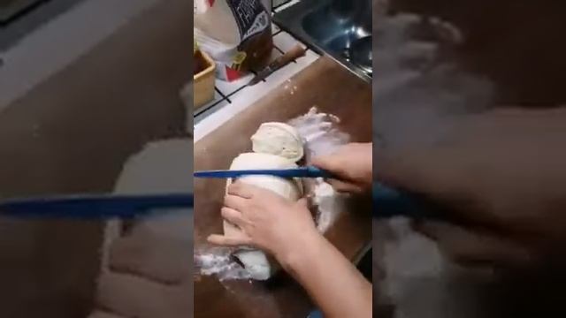 Фокачча итальянская. Быстрый рецепт.