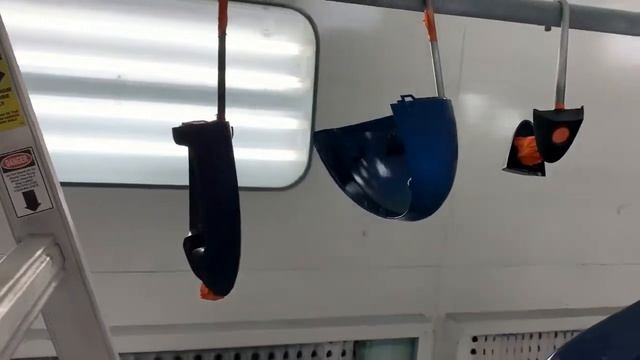 Серия 4 КУЗОВНОЙ РЕМОНТ FORD FIESTA BODY REPAIR смотреть онлайн