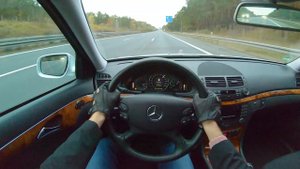 Mercedes-Benz E 200 Kompressor | POV | TOP SPEED | on GERMAN AUTOBAHN | Facelift 184 HP