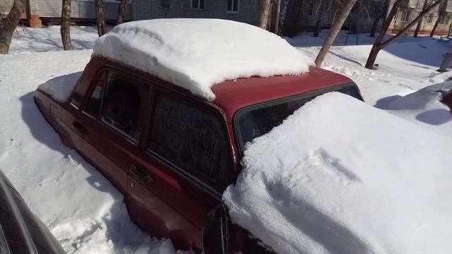 Брошенные на улицах автомобили
