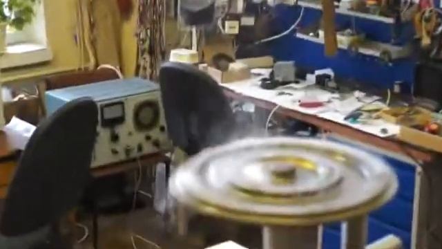 Ультразвуковой излучатель для воздушной среды