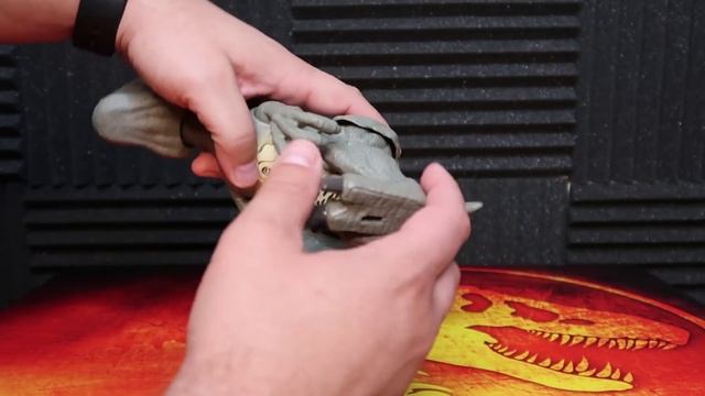 PRIMAL PAL BLUE Unboxing & Review | Mattel DINO RIVALS Jurassic World Toy! смотреть онлайн