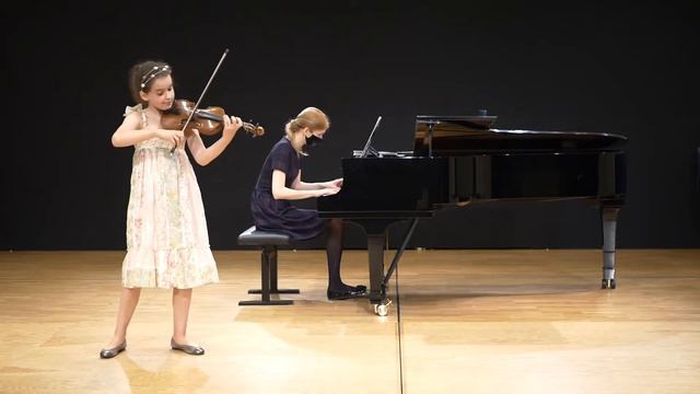 Edna Unseld - 3rd Prize Winner - Saint Saëns Violin Concerto no.3 смотреть онлайн