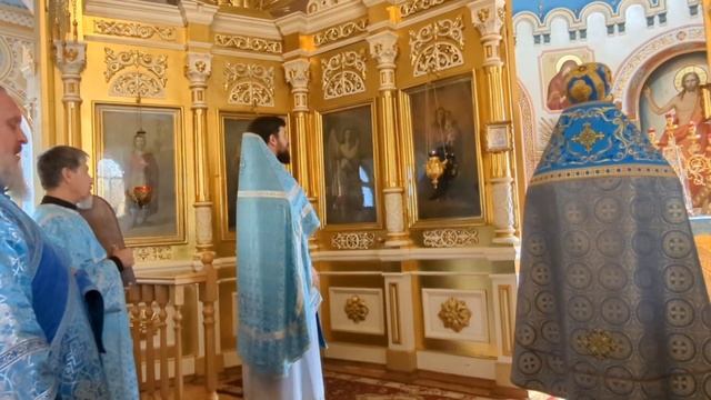 О кадровых переменах в Крымской митрополии и на приходе